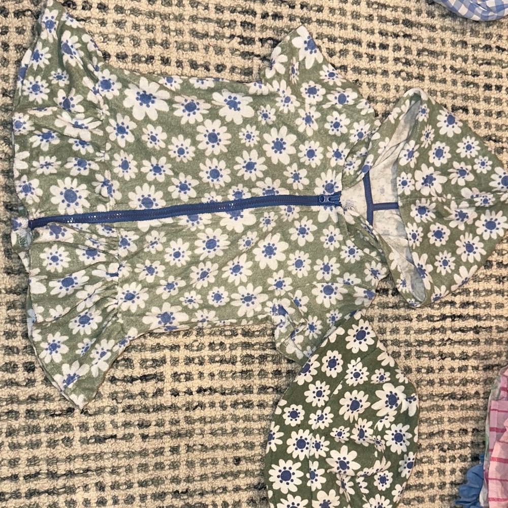 Green Floral Hooded Zip Jacket with Blue Accents
